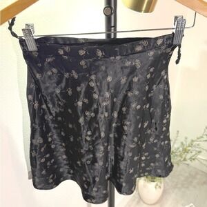 Amy Byer Y2K 90s grunge Seattle goth babe short XS Black Satin Floral Mini GUC